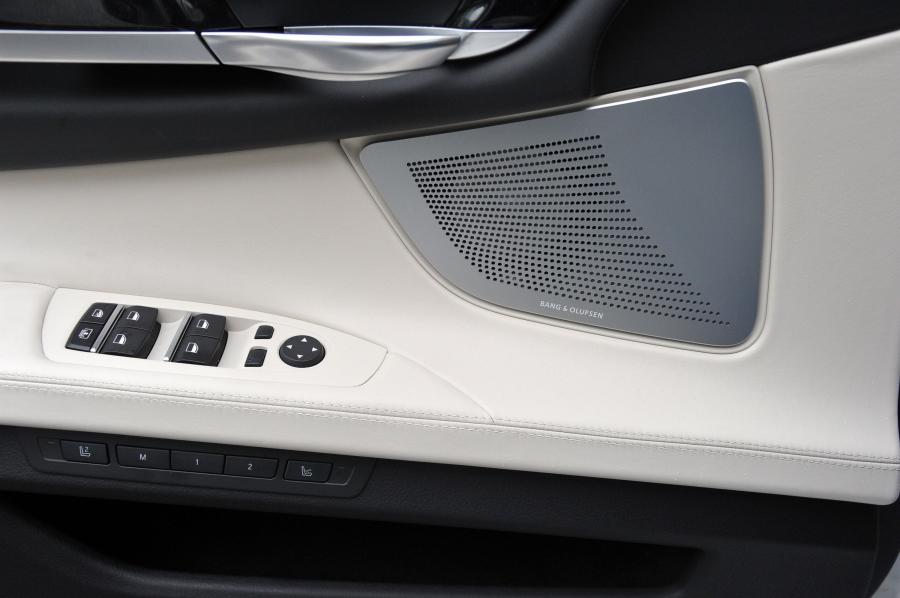  BMW 7-Series 2013 года  (фото 75 из 123)